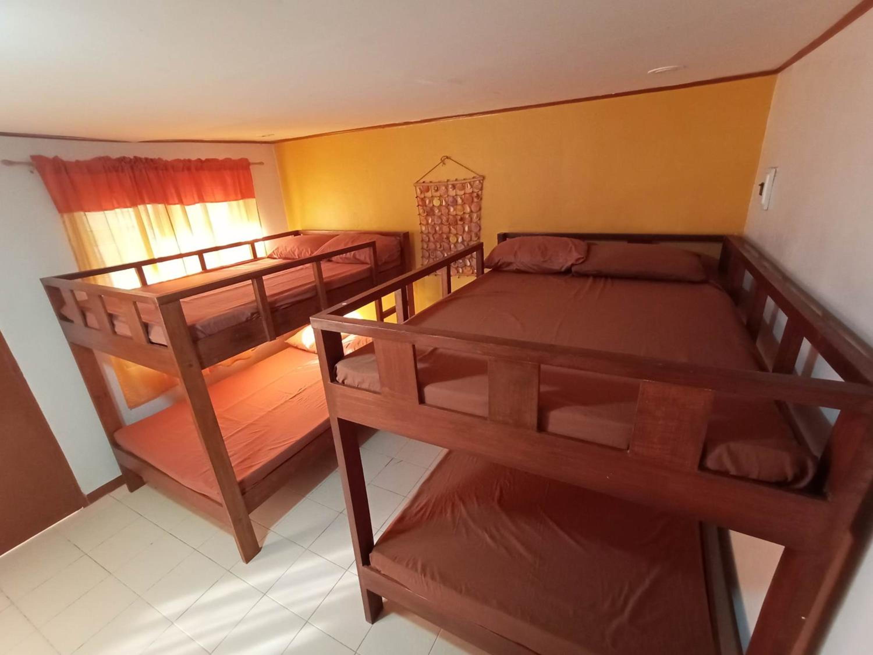 Beach Front Calatagan Apartelle