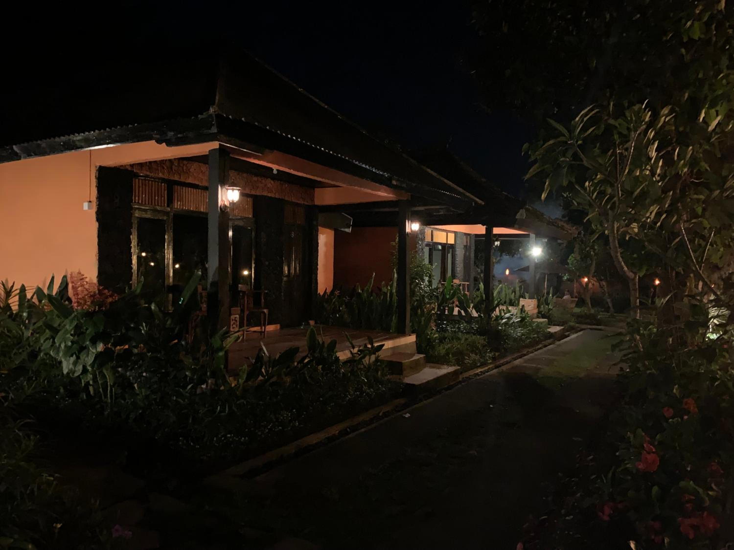 Photo 13