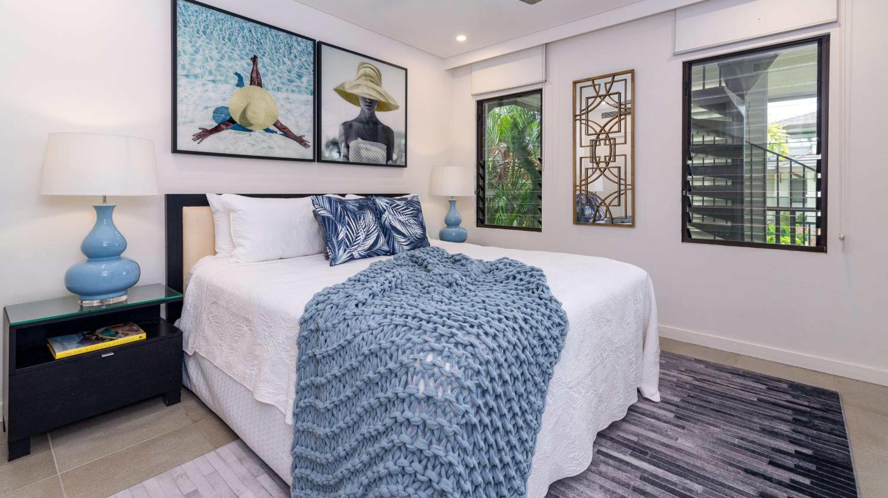 Beautiful Pool View Penthouse With Rooftop Oasis, Great For Families