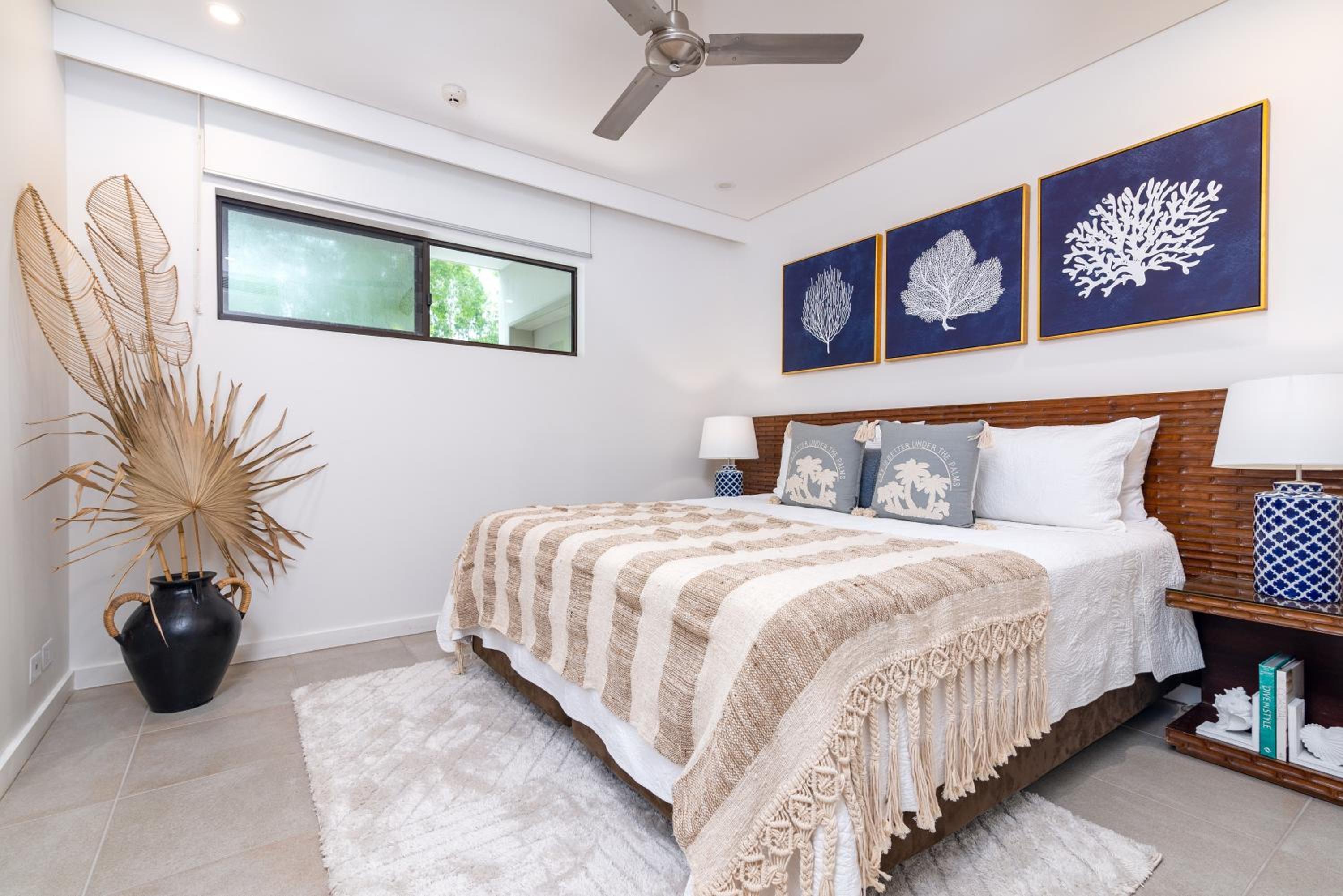Beautiful Pool View Penthouse With Rooftop Oasis, Great For Families