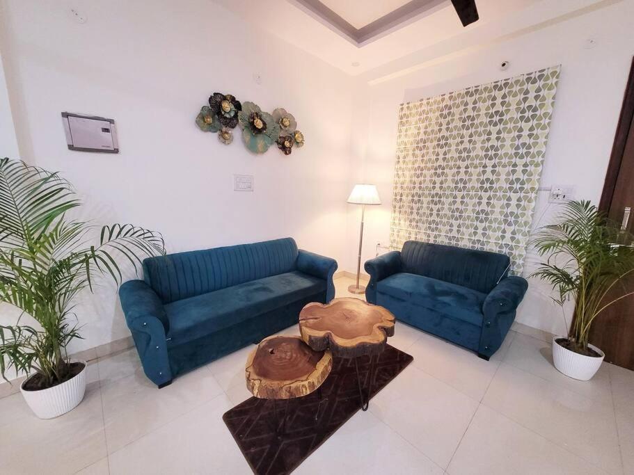 Utopia' Entire 1BHK Flat In Noida 63A view 3