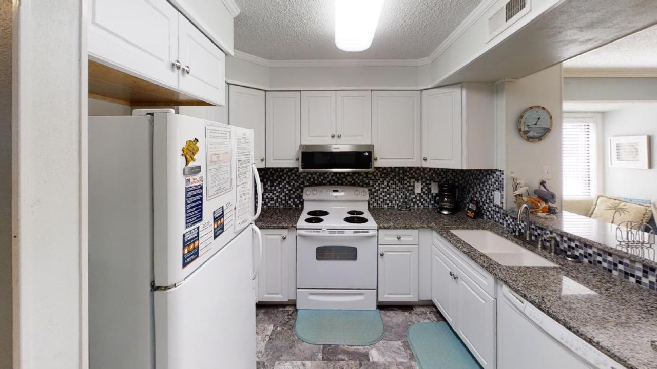 Ocean View 3BR • Screened Porches • Resort Amenities • Ocean Drive Tilghman BRC 120 view 3