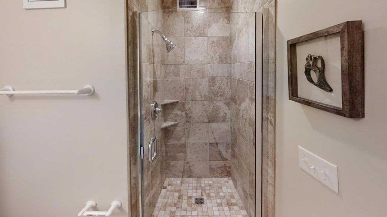 Ocean View 3BR • Screened Porches • Resort Amenities • Ocean Drive Tilghman BRC 120 view 5