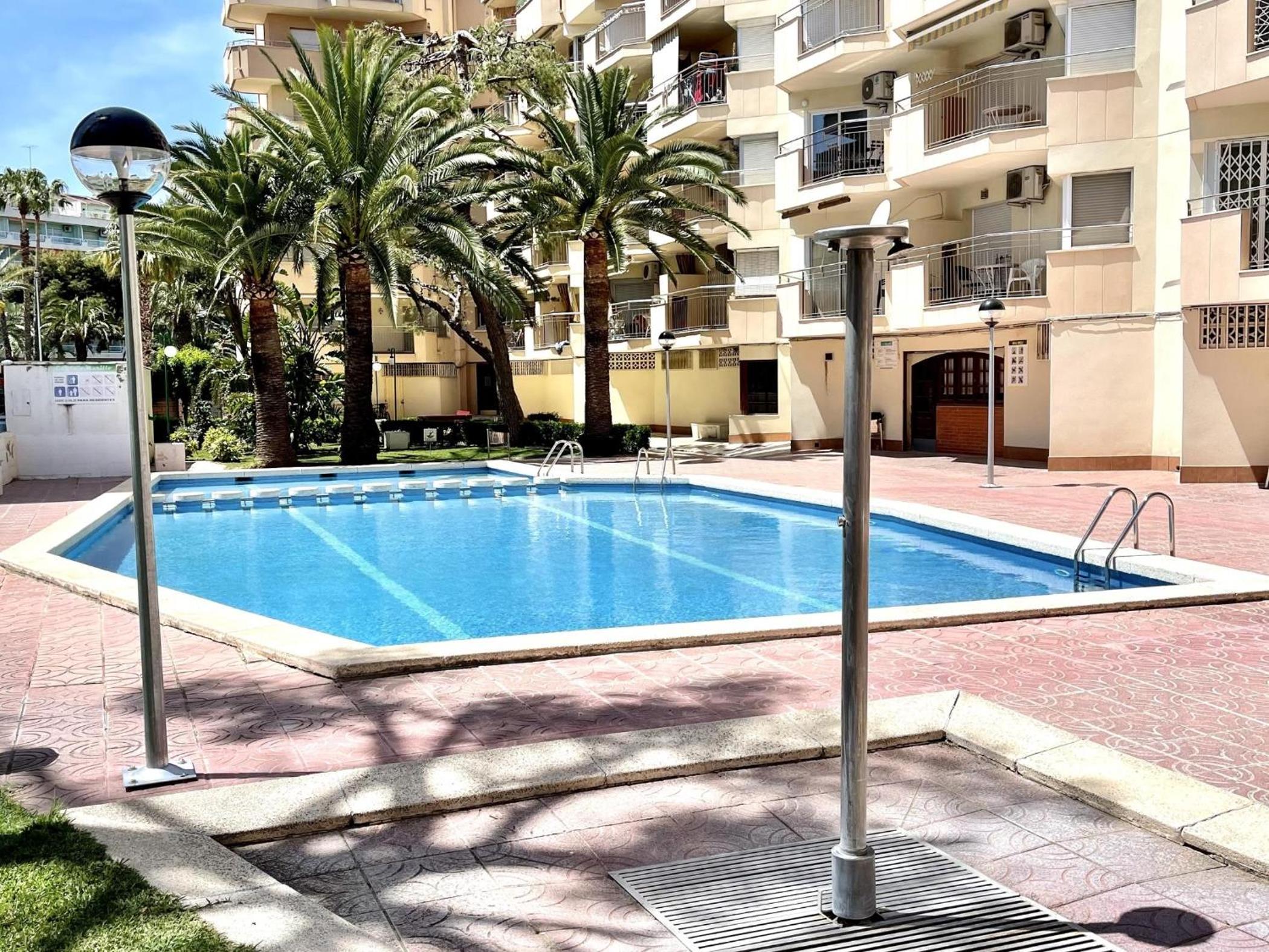 APARTBEACH SOL y PLAYA 241 CON PISCINA CERCA DE PLAYA view 3
