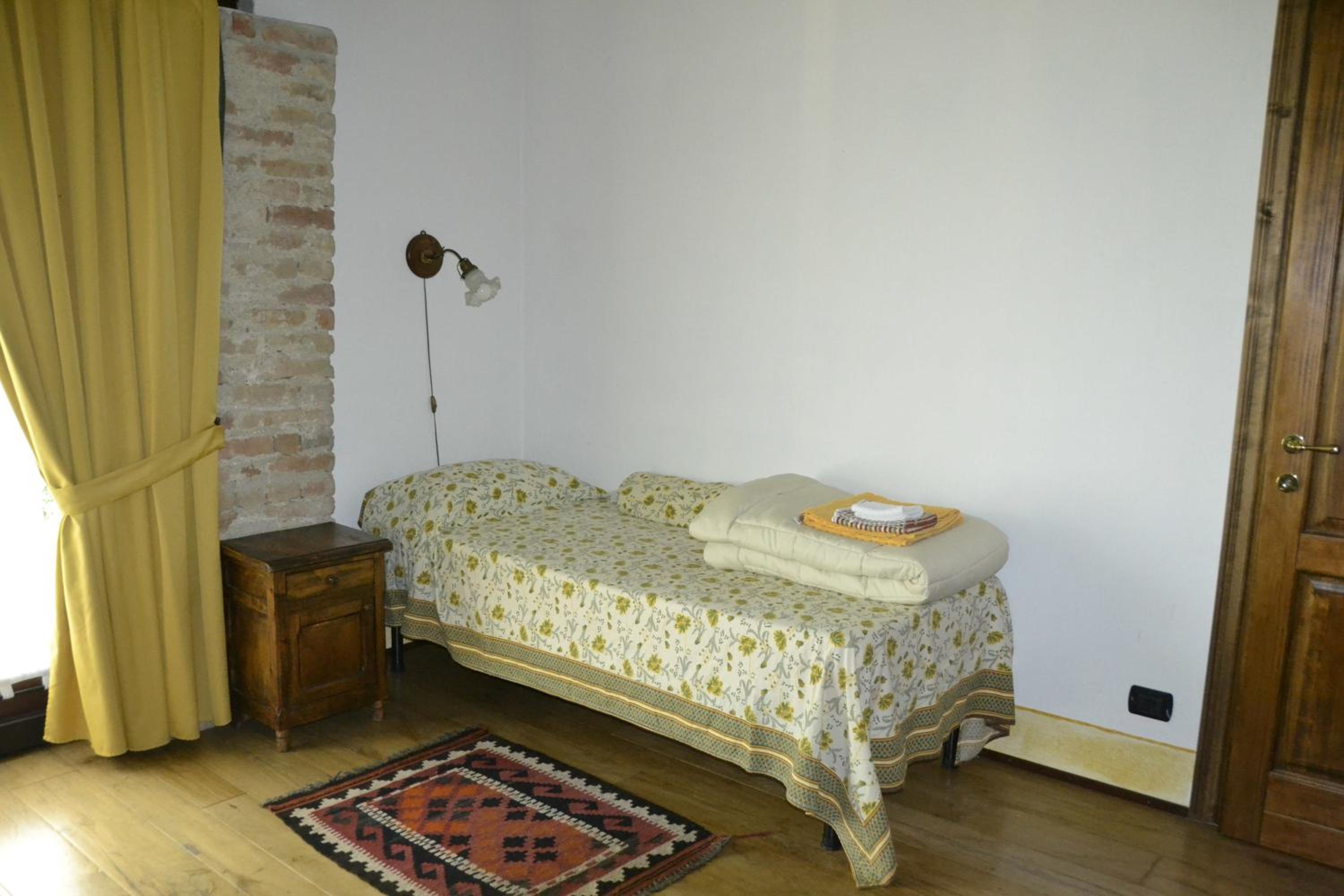 Photo 24