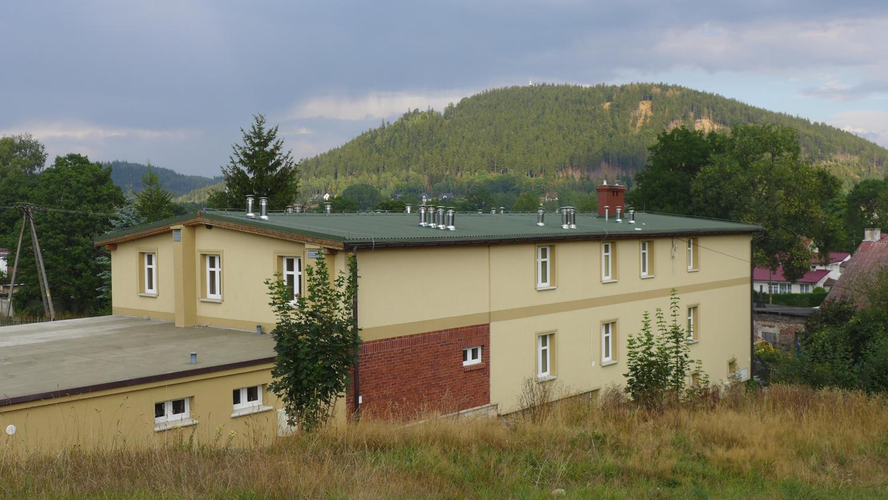 Photo 6