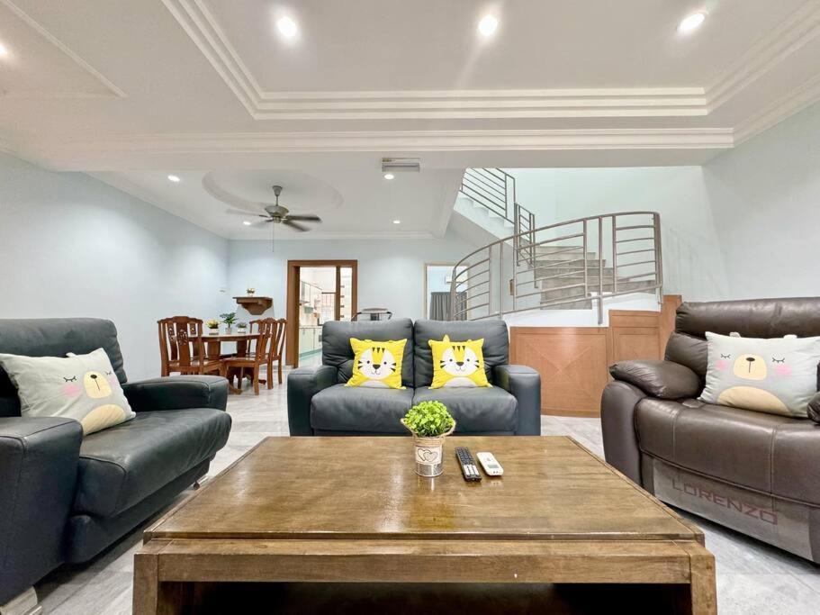 332C Home at Melaka City Town