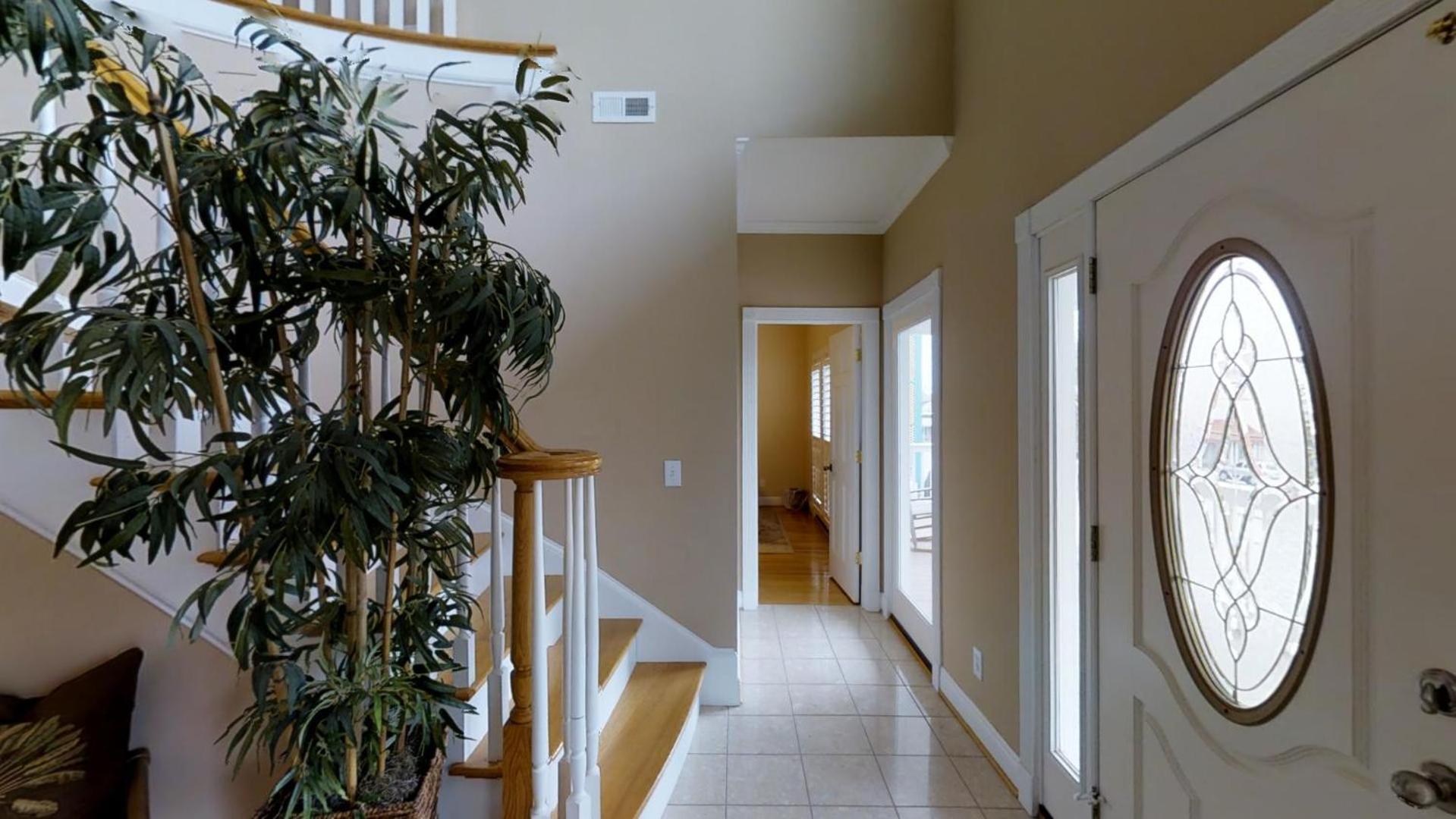 True Oceanfront 7 Suites • Private Pool • Sleeps 24 • Anderson Cottage view 4