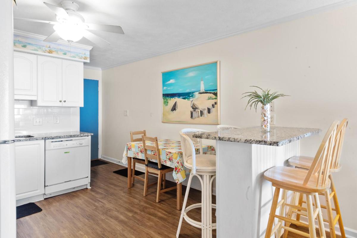 Oceanfront 2BR • Balcony Views Oceanside Pool • Dog Friendly • A Summer Place B8 view 4
