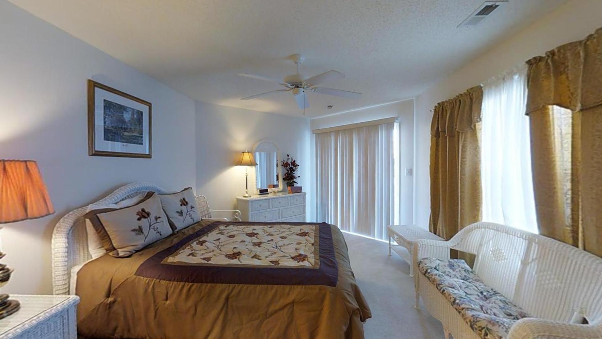 Closest Shorehaven Unit to Cherry Grove Beach • 4-Min Walk • Sleeps 6 view 3