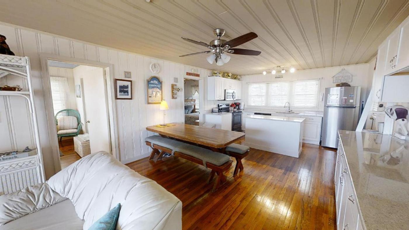 Charming Oceanfront 5BR in Cherry Grove • Private Dune Walkway • Terrapin Cove view 5