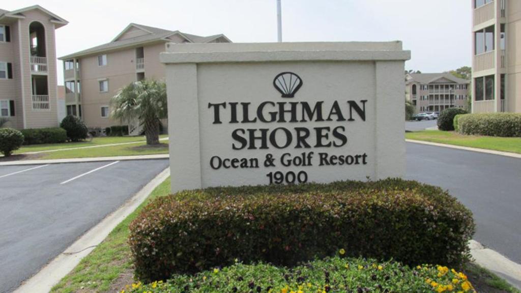 Tilghman Shores A4 2BR End Unit • Screened Porch • Close to Beach view 2