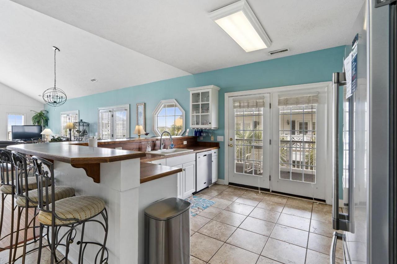 Charleston Court 10 5BR 5.5BA Charleston-Style • Walk to Shopping Eats Beach Across the Street view 2