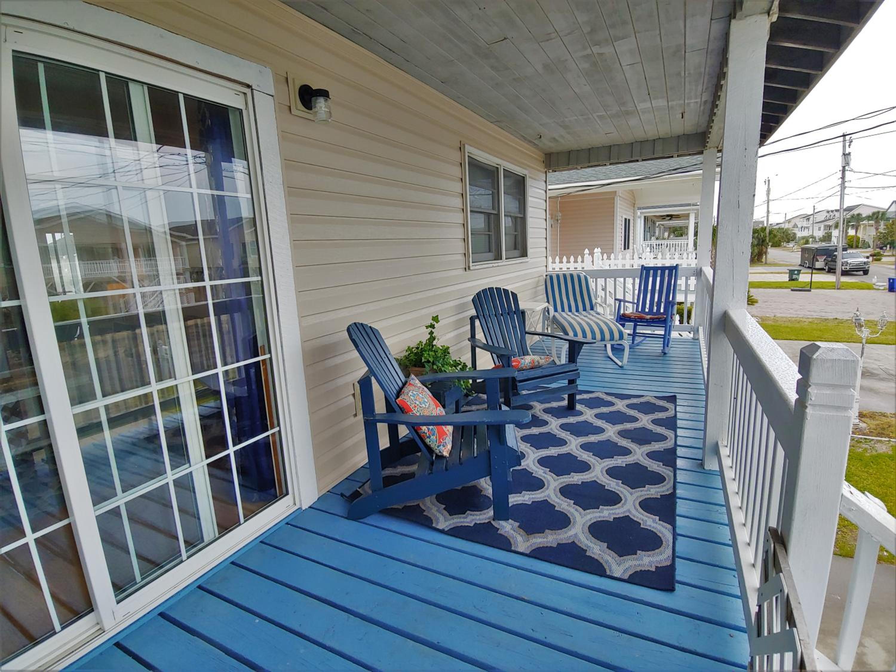 Channel-Front 4BR • Deep Water Views Kayak Fish Dog Friendly • Crew’s Nest