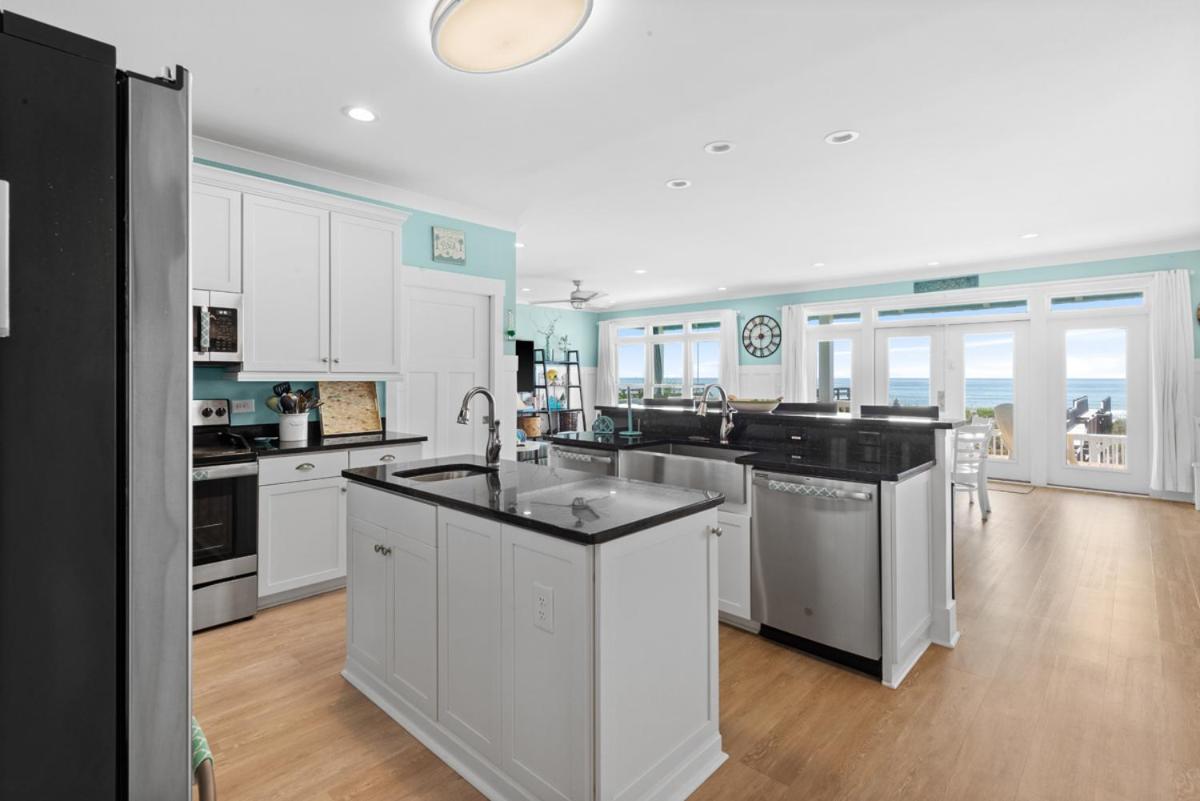 Cherry Grove Oceanfront 6BR • Heated Pool Opt • Elevator • GameRm • Pvt Walkover • Annual Tradition