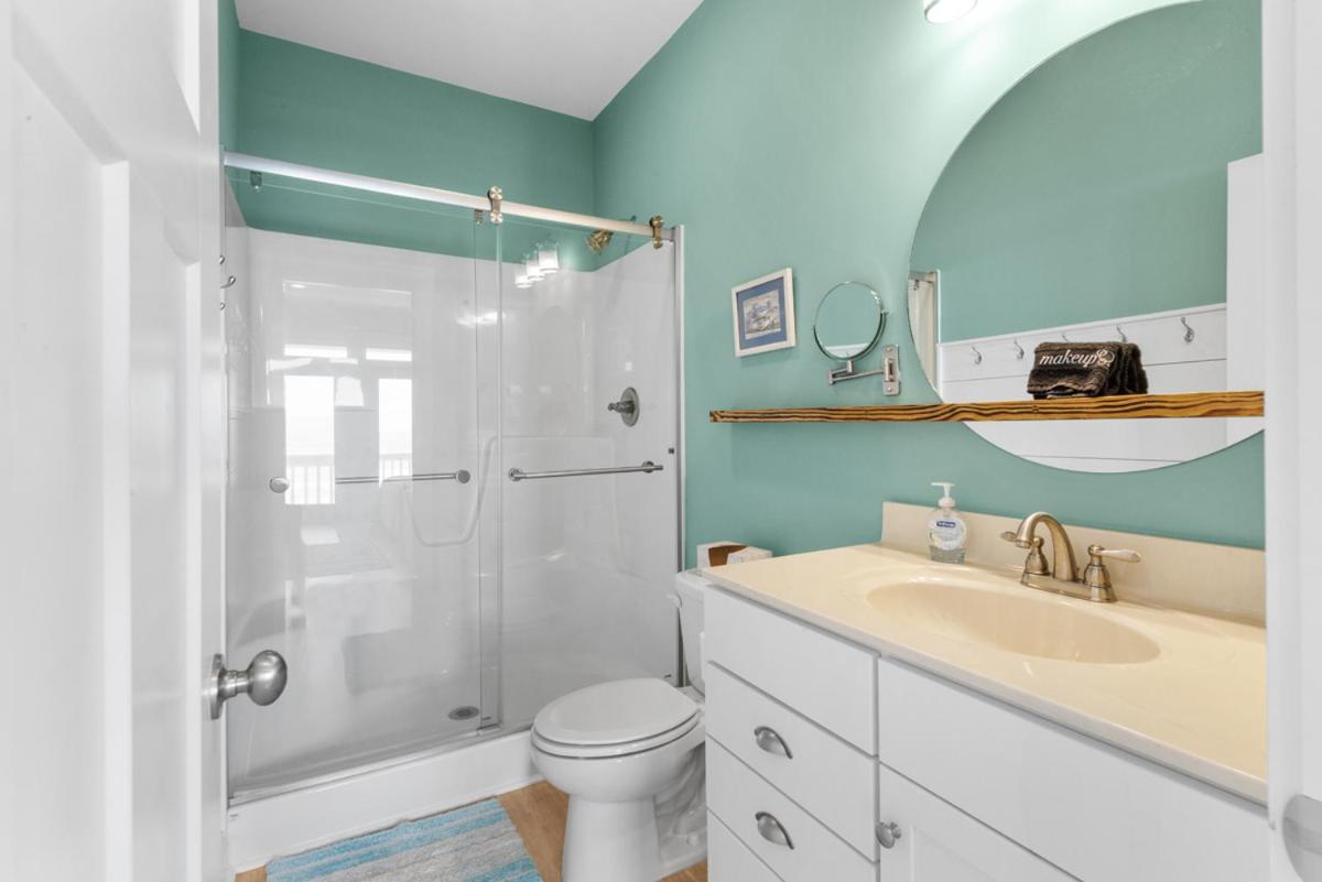 Cherry Grove Oceanfront 6BR • Heated Pool Opt • Elevator • GameRm • Pvt Walkover • Annual Tradition