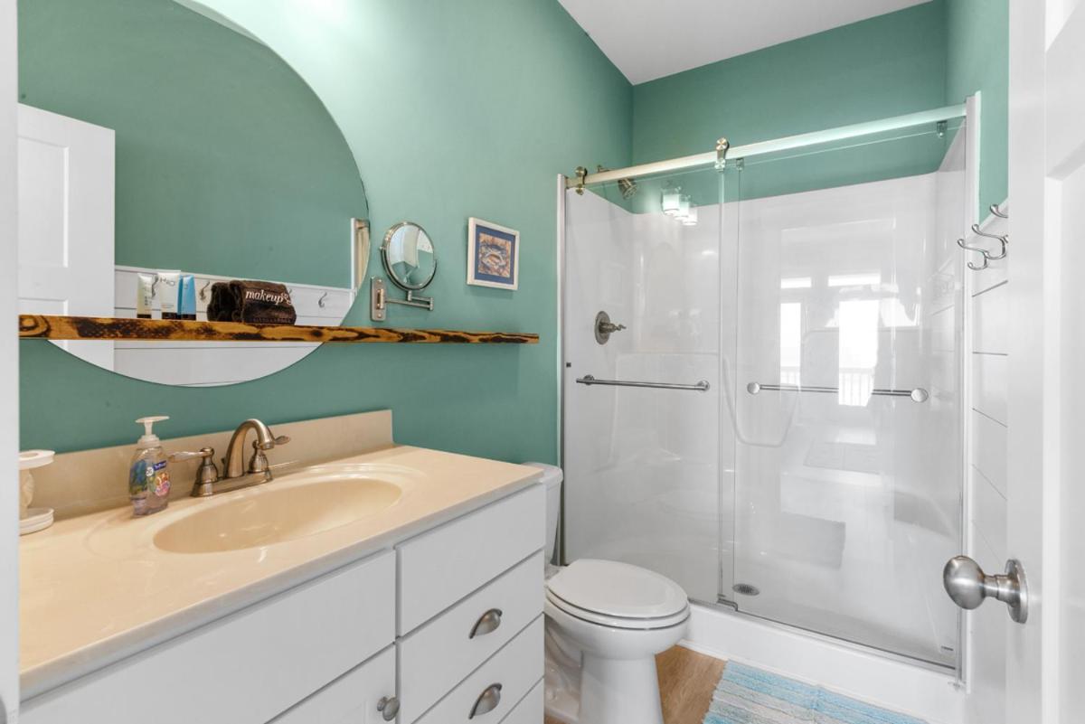 Cherry Grove Oceanfront 6BR • Heated Pool Opt • Elevator • GameRm • Pvt Walkover • Annual Tradition