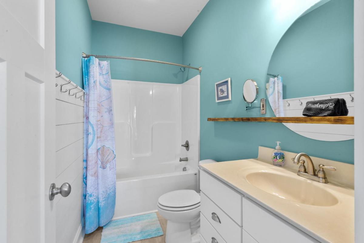 Cherry Grove Oceanfront 6BR • Heated Pool Opt • Elevator • GameRm • Pvt Walkover • Annual Tradition