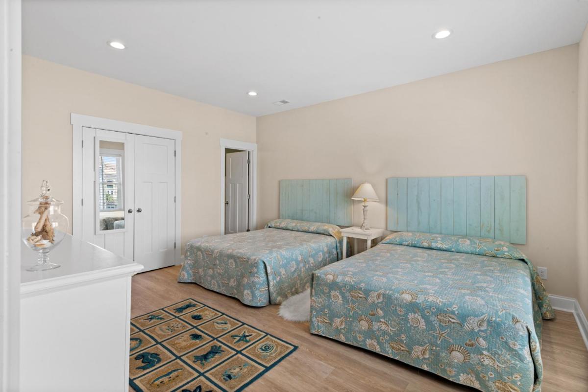 Cherry Grove Oceanfront 6BR • Heated Pool Opt • Elevator • GameRm • Pvt Walkover • Annual Tradition