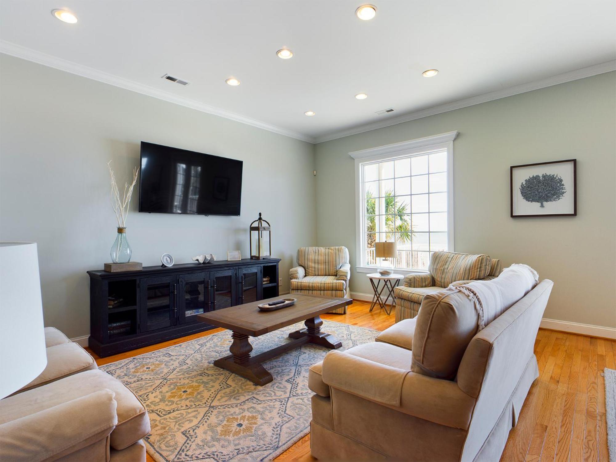Ultimate Family Oceanfront Escape • 6BR • Private Pool • Sebastian view 2