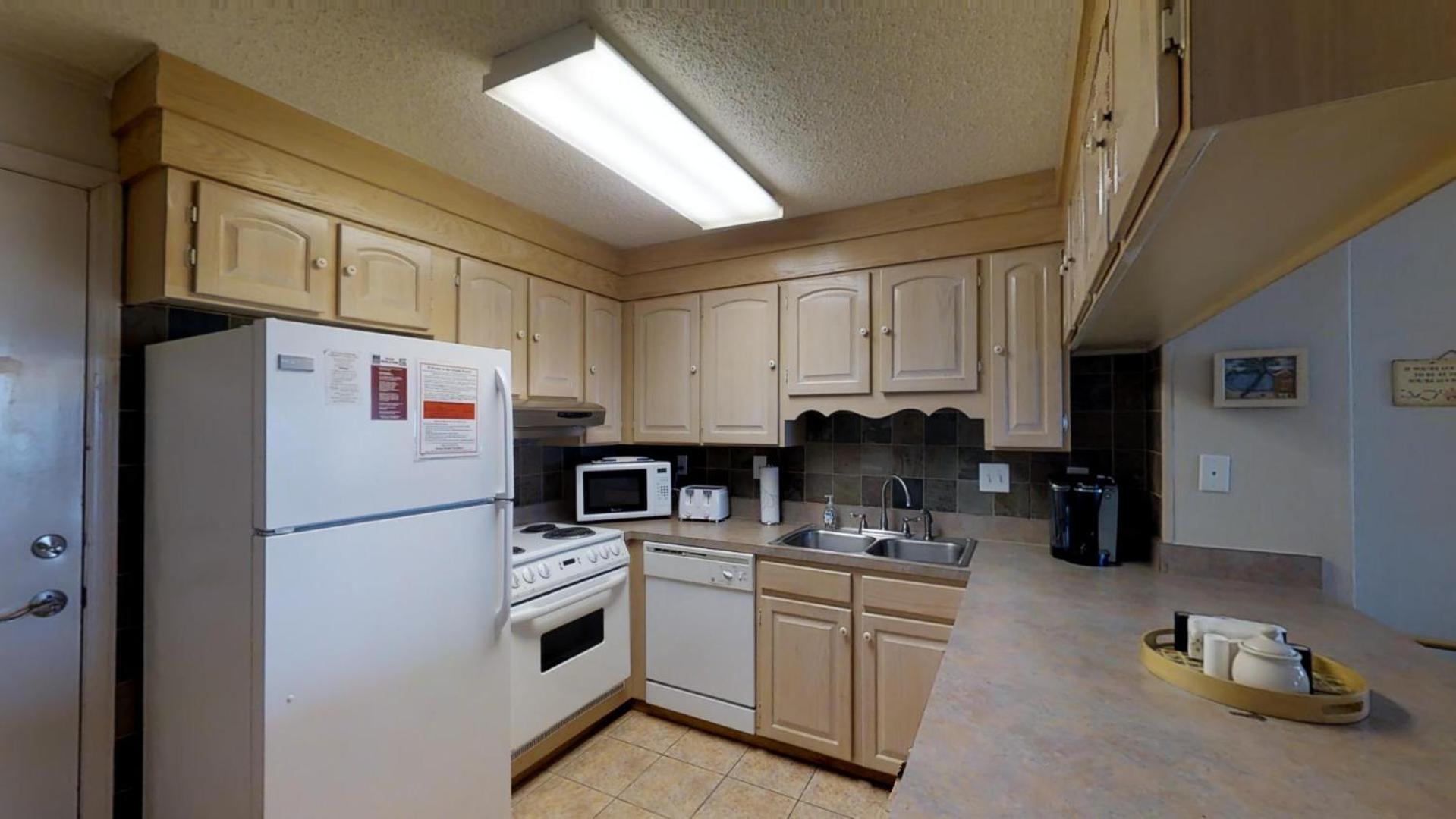 Corner Oceanfront 2BR – Elevated Balcony Views - Cherry Grove - Beachmaster 107 view 2