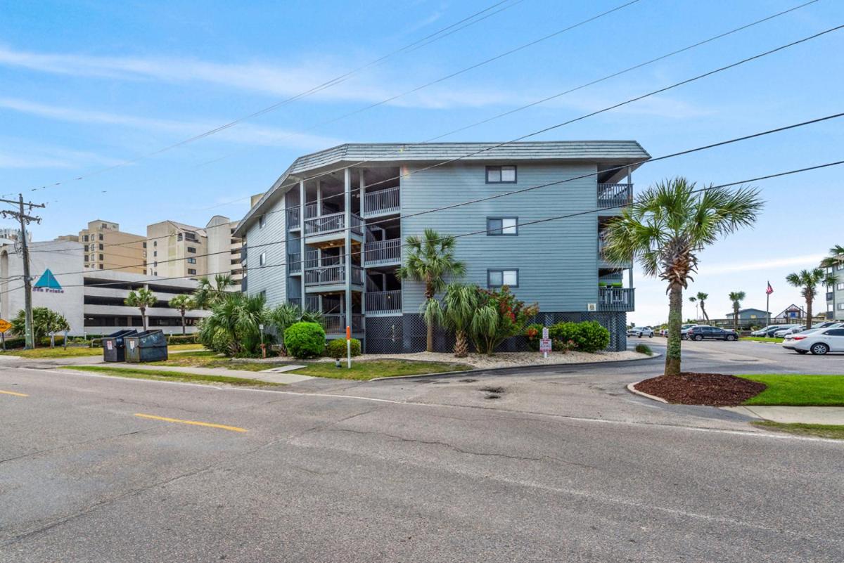 Ocean View 2BR • First-Floor • Cherry Grove • Sea Cabin 125-B view 4