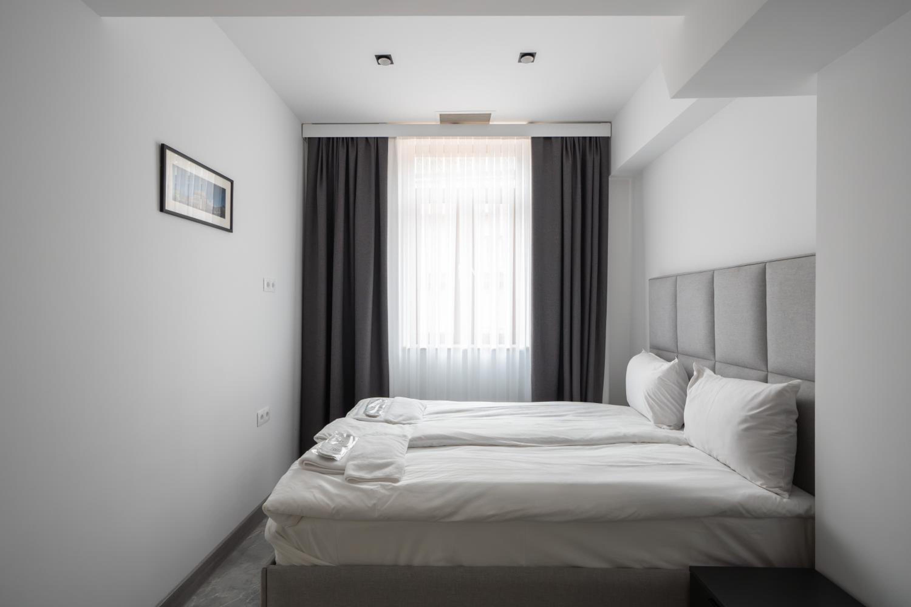 RIS Central Apartments Yerevan