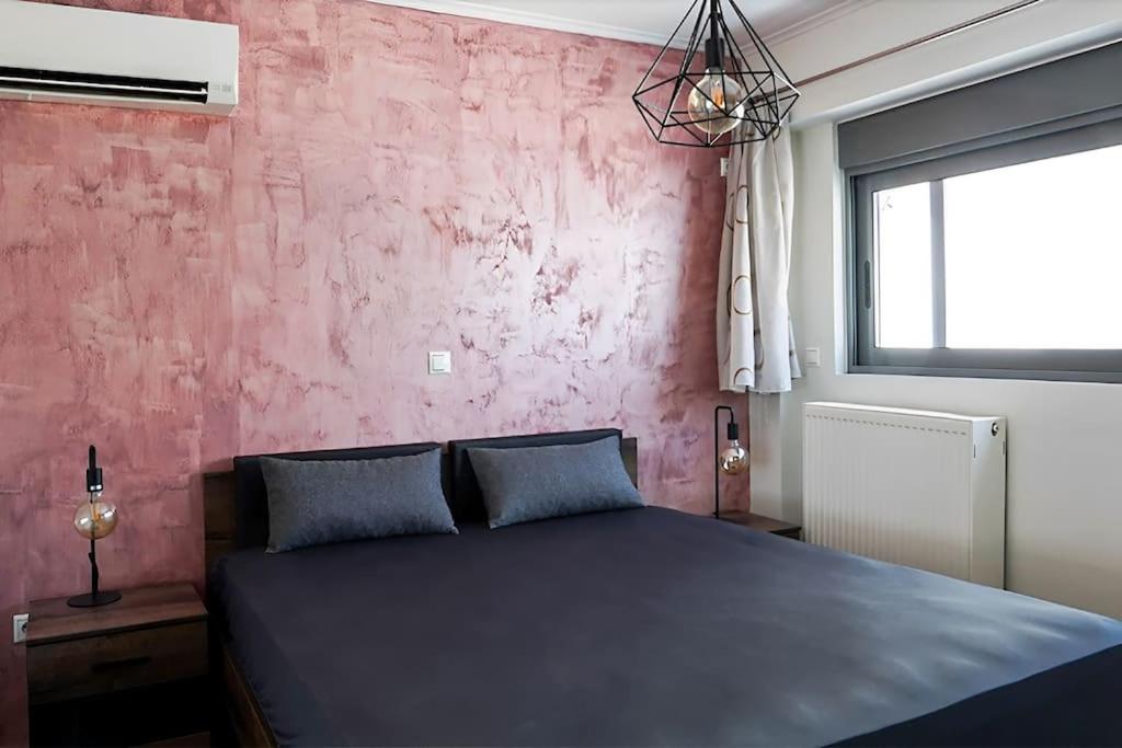 Comfort 1BR apt with amazing balcony at Piraeus