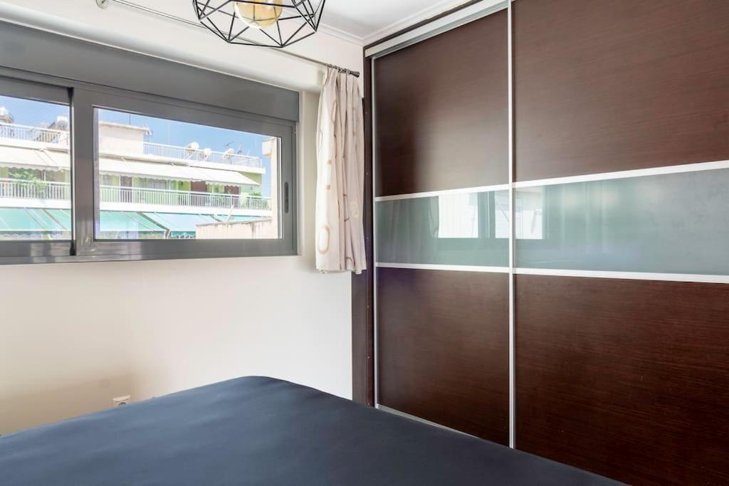 Comfort 1BR apt with amazing balcony at Piraeus