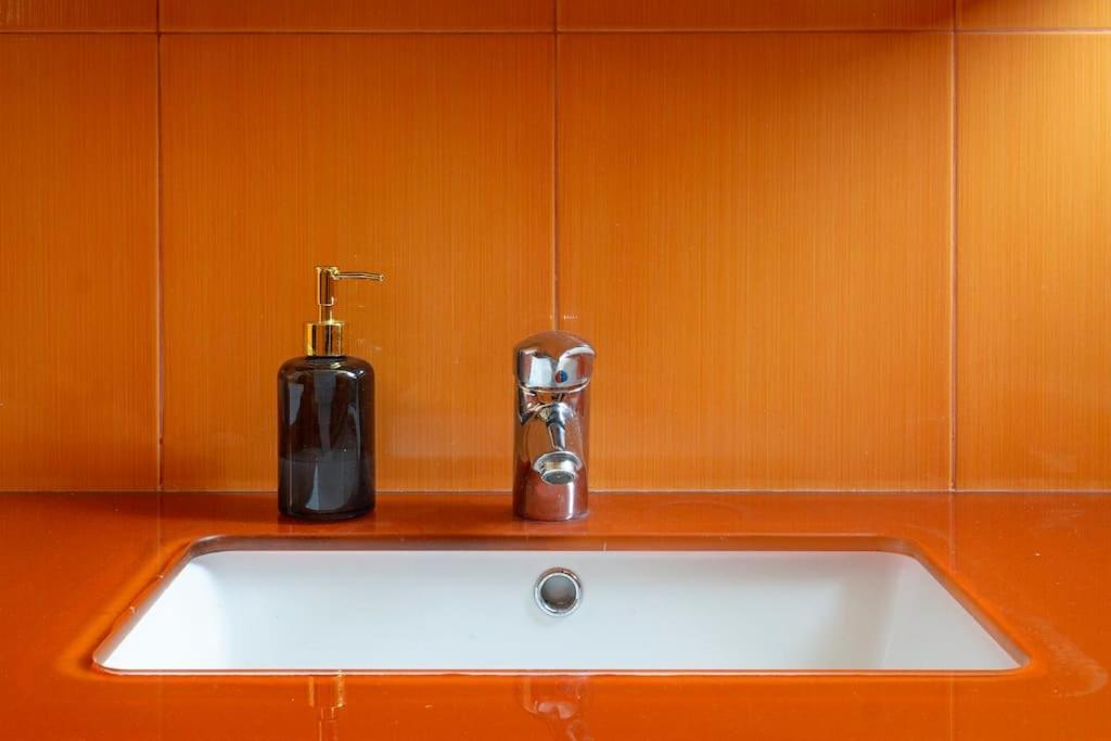 Comfort 1BR apt with amazing balcony at Piraeus