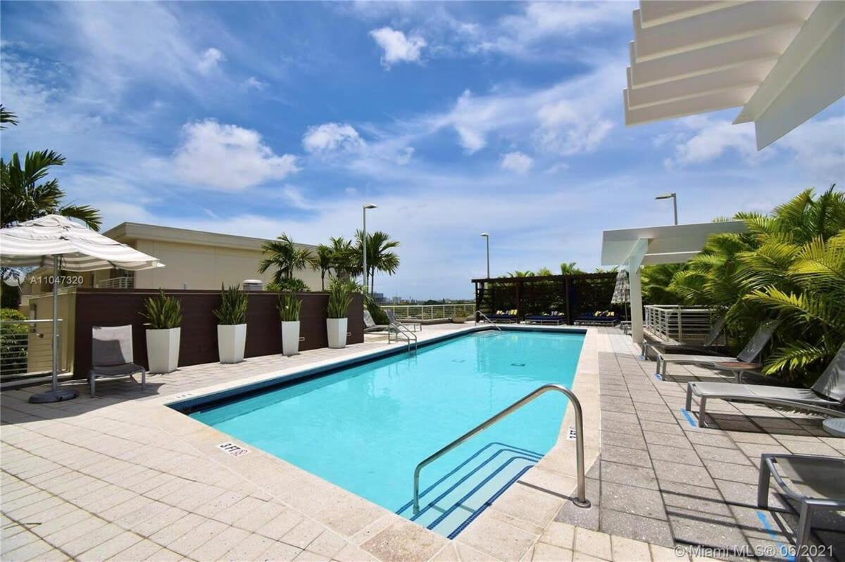 City Condo in Midtown Wynwood with pool and parking