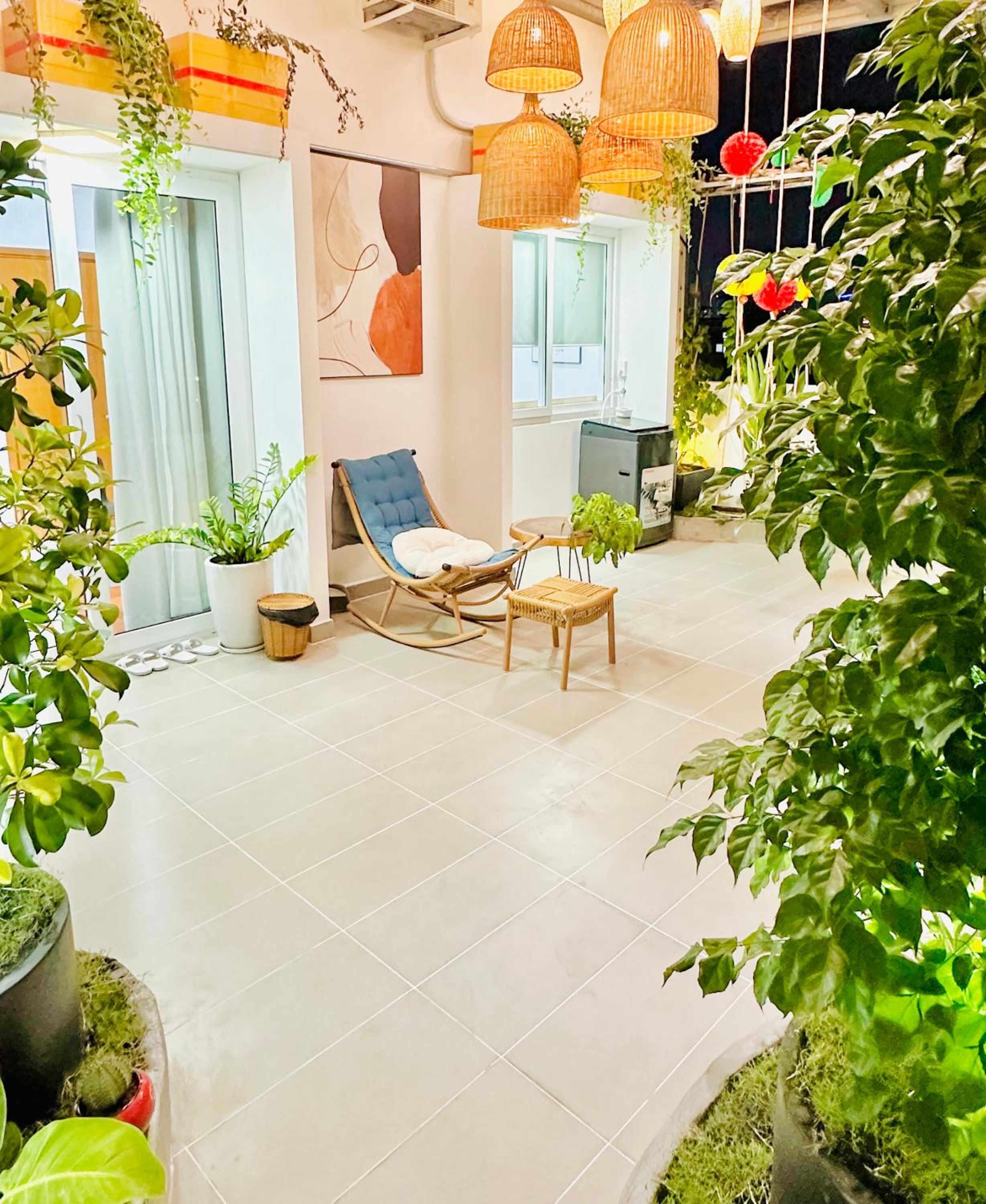 Spacious penthouse near Landmark 81