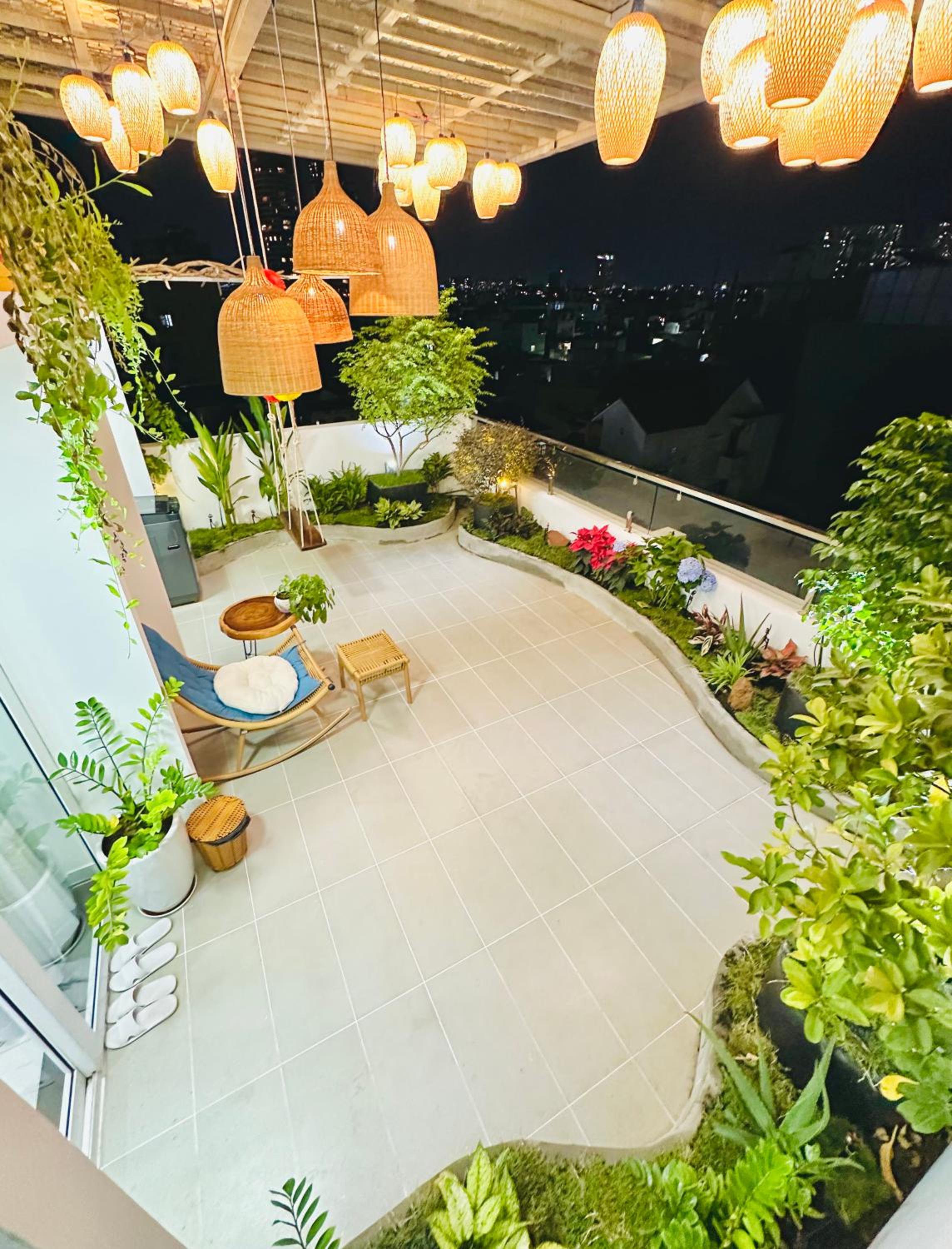 Spacious penthouse near Landmark 81