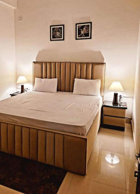 Utopia' 2BHK Entire Apt In Noida view 2