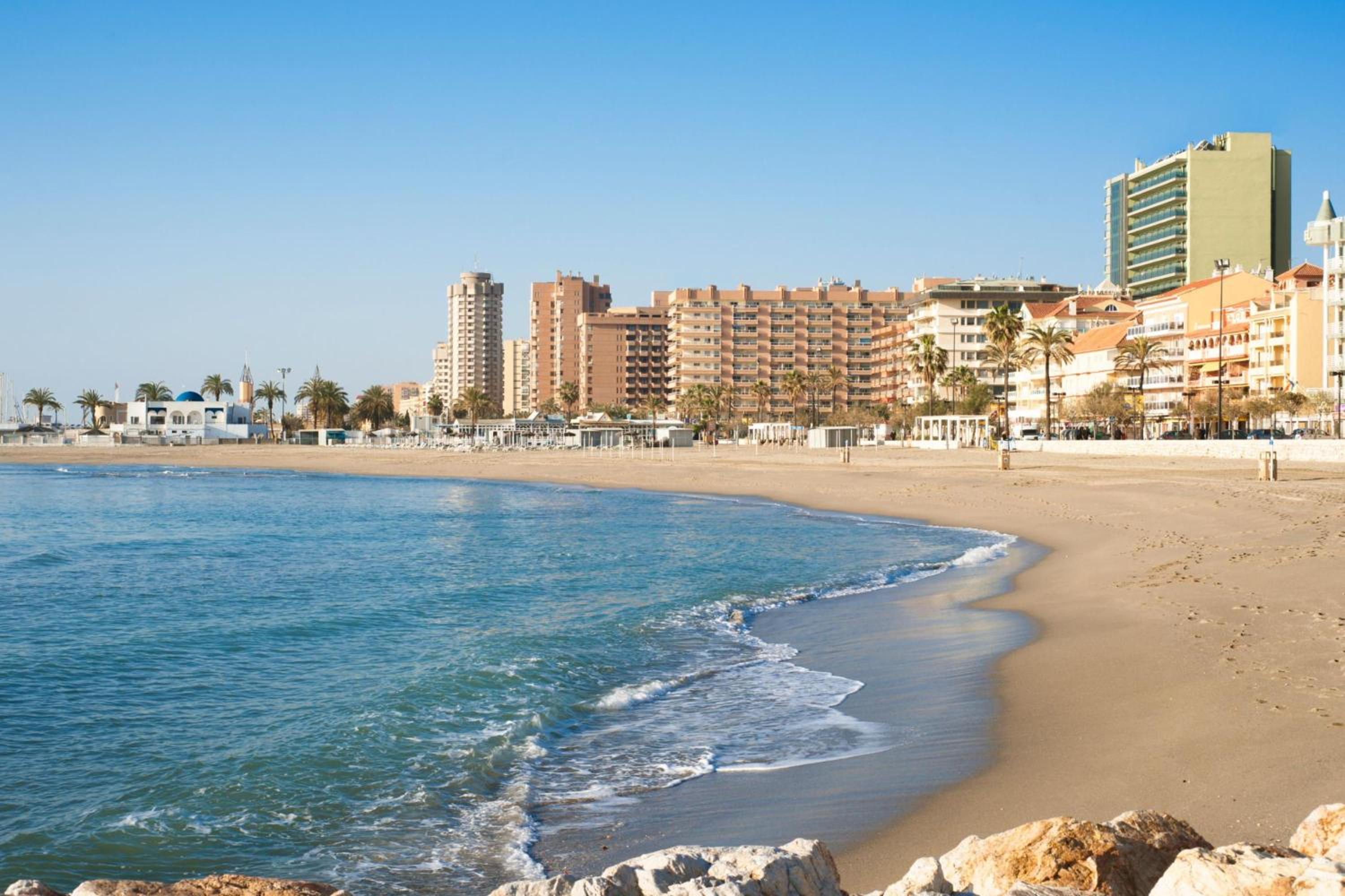 Cambural Beach Apartment - Happy Rentals
