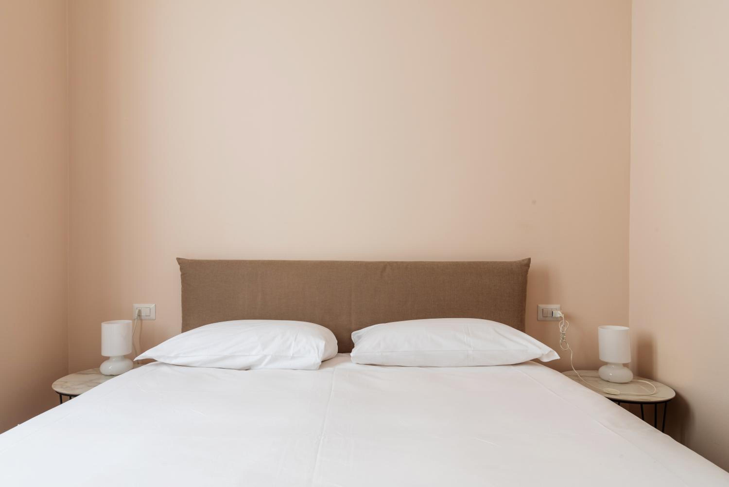 Nuovo Bilocale appena ristrutturato vicino Darsena photo 2