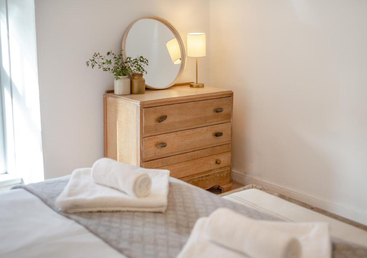 2 Bed in St. Ives oc-minmar