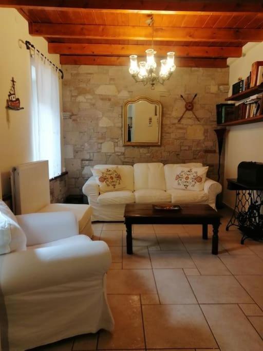 Ignatia's house view 4