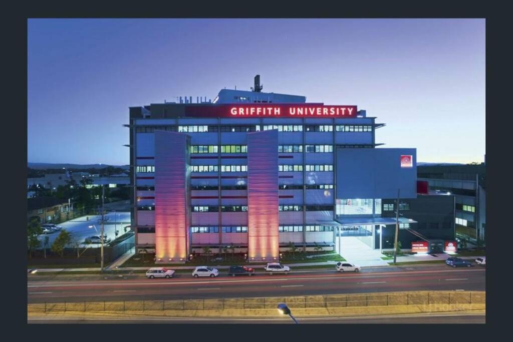 Southport Sykes Crt