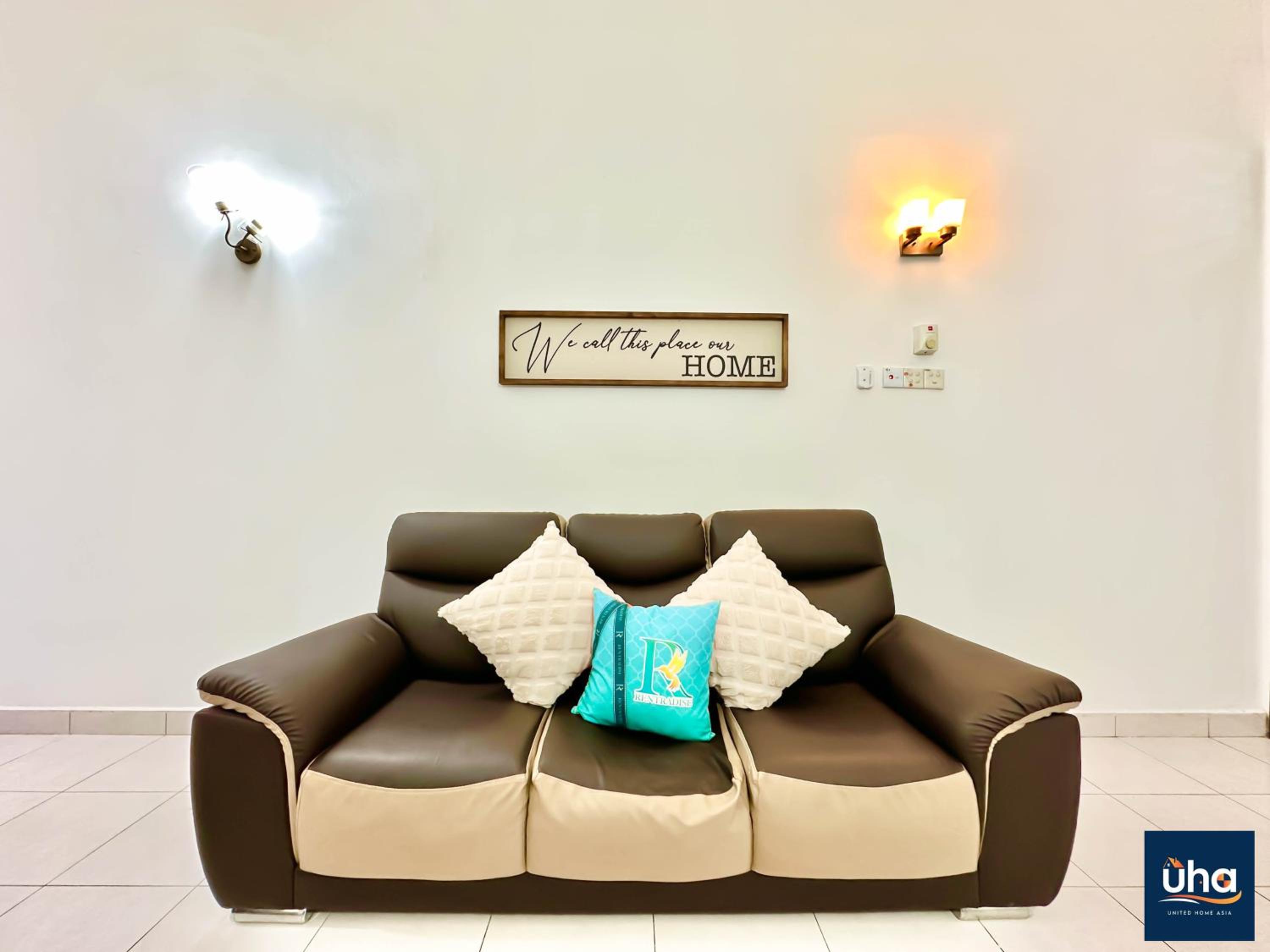 Boho Bliss. Taman Molek @ 4 Bed,2 Bath Near Jusco Tebrau