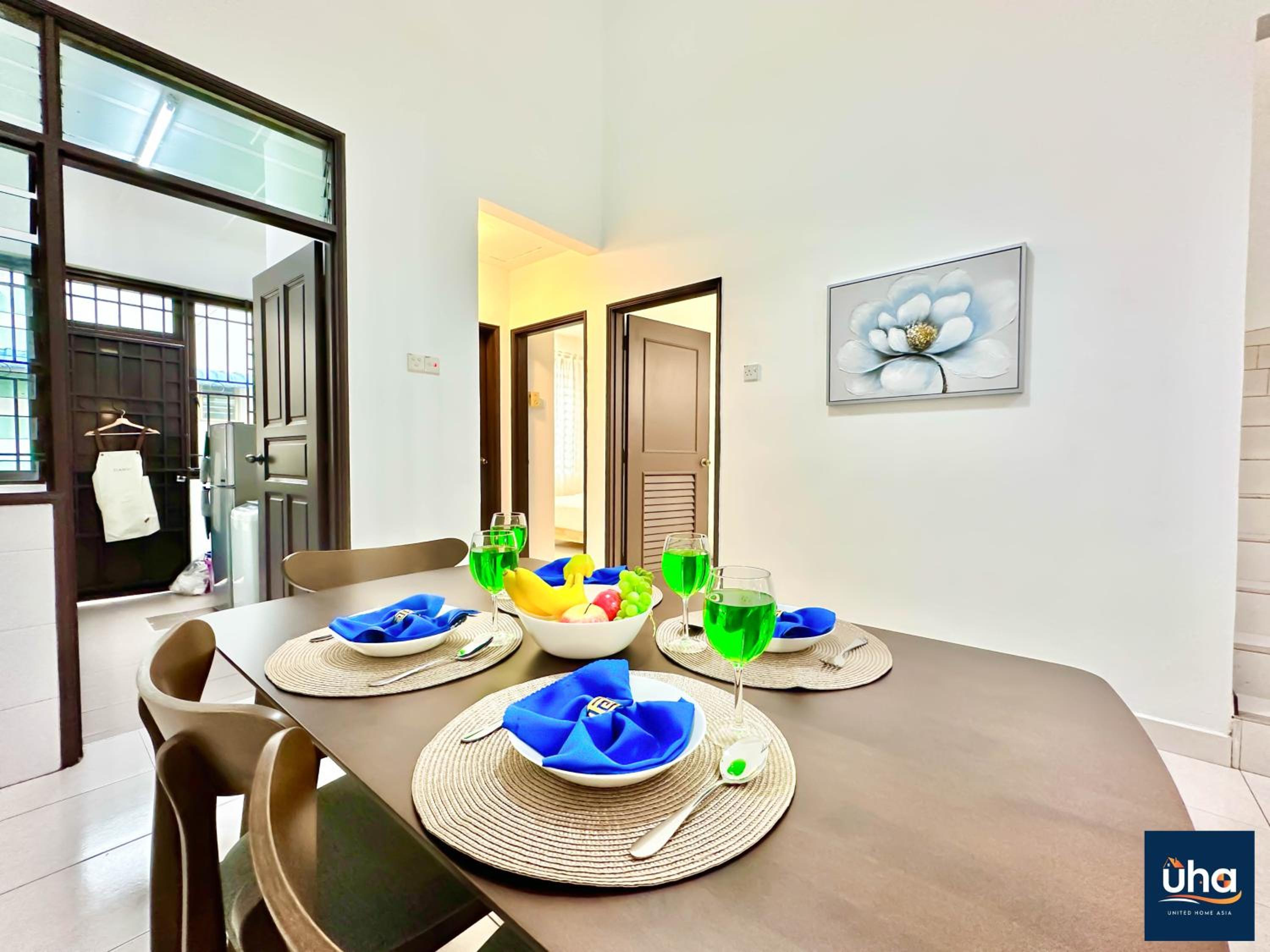 Boho Bliss. Taman Molek @ 4 Bed,2 Bath Near Jusco Tebrau