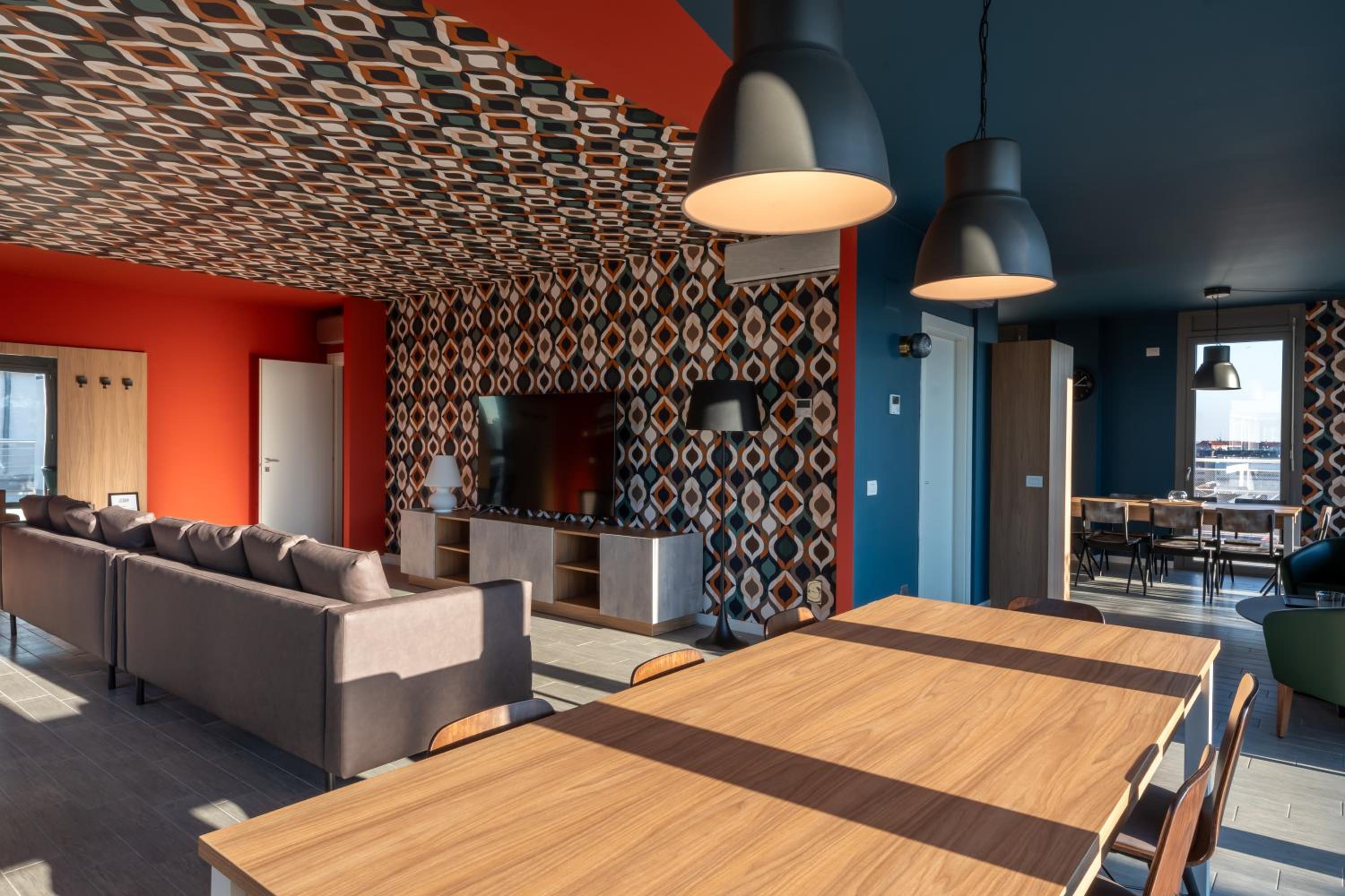 lounge