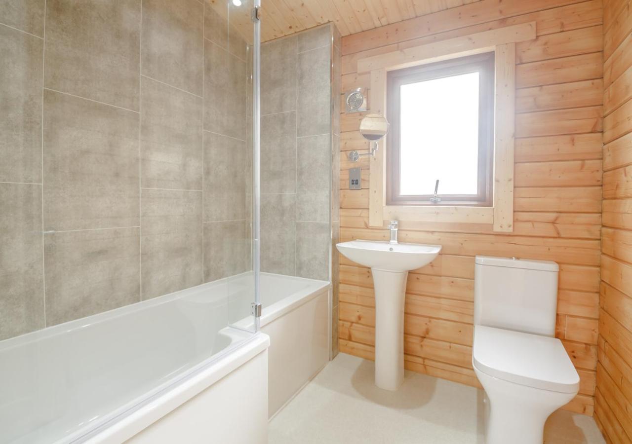 3 Bed in Llanddulas oc-r27872