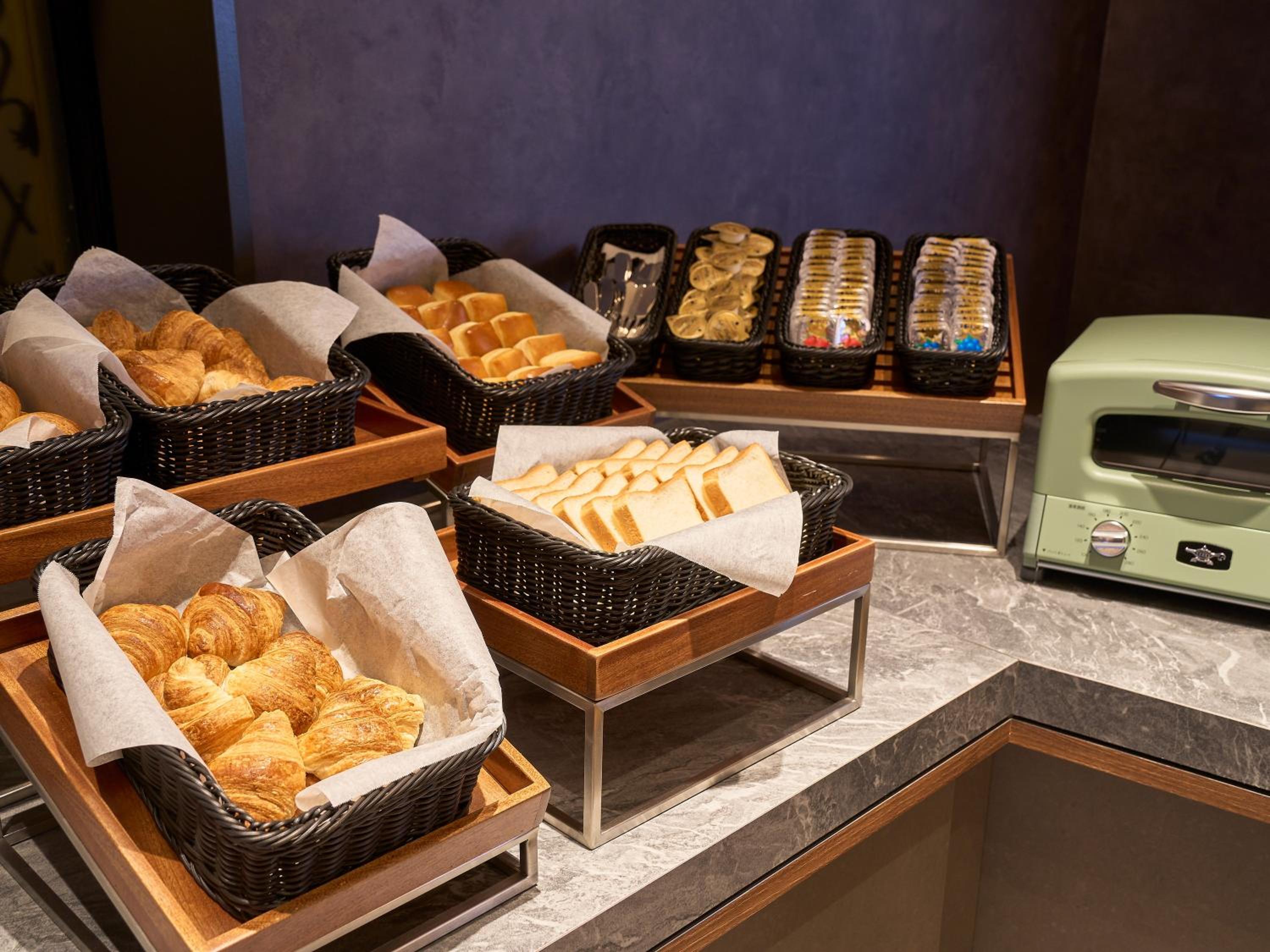 Toyama Vacations - APA Hotel STAY Toyama - Property Image 9