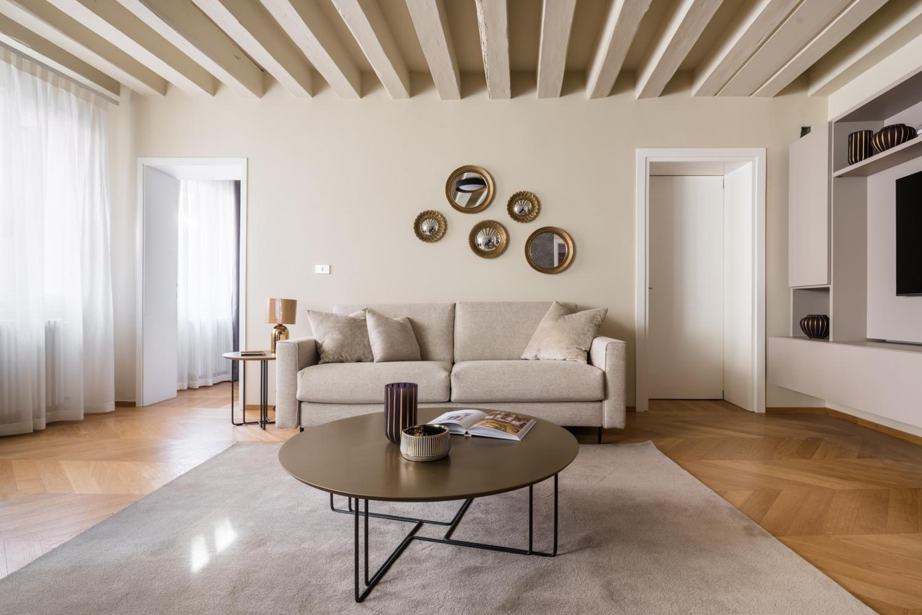 San Giovanni e Paolo Canal View Apartment R&R