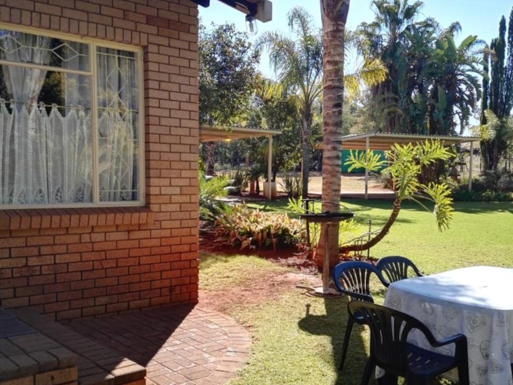 Kettle Guest Lodge Rustenburg