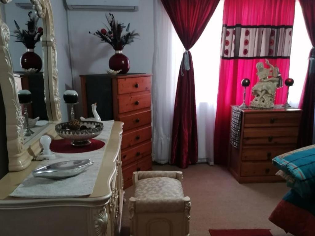 Kettle Guest Lodge Rustenburg