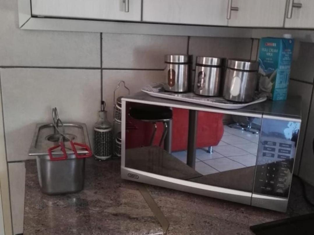 Kettle Guest Lodge Rustenburg