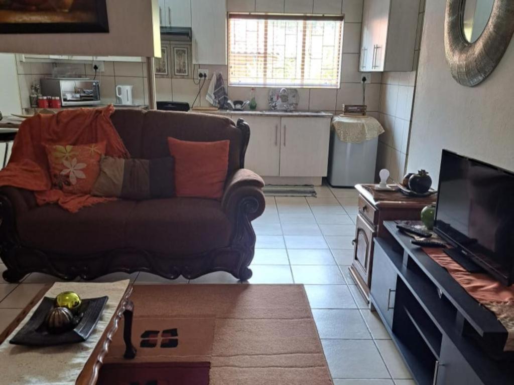 Kettle Guest Lodge Rustenburg