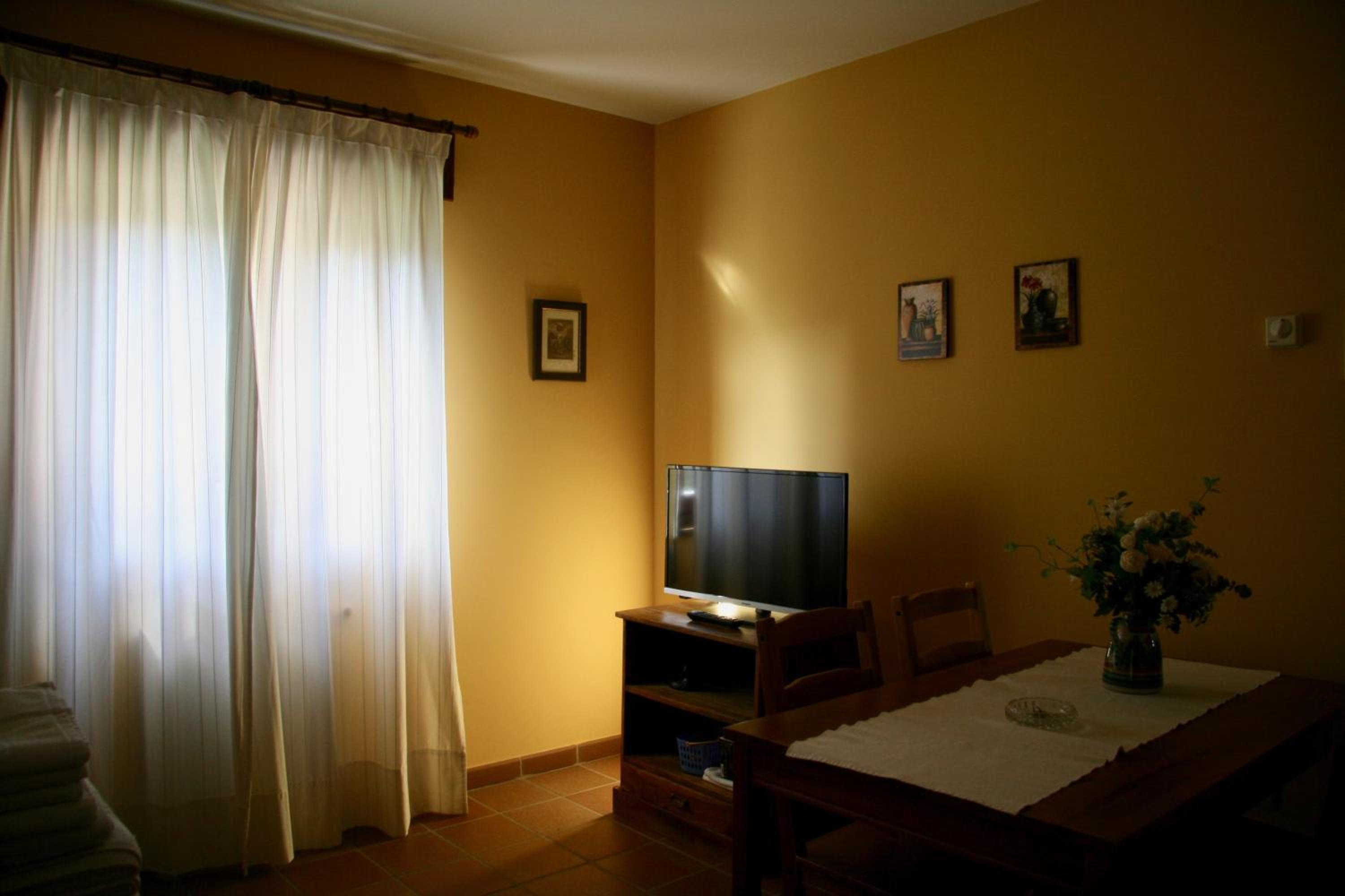 Apartamentos Rurales La Bardenilla